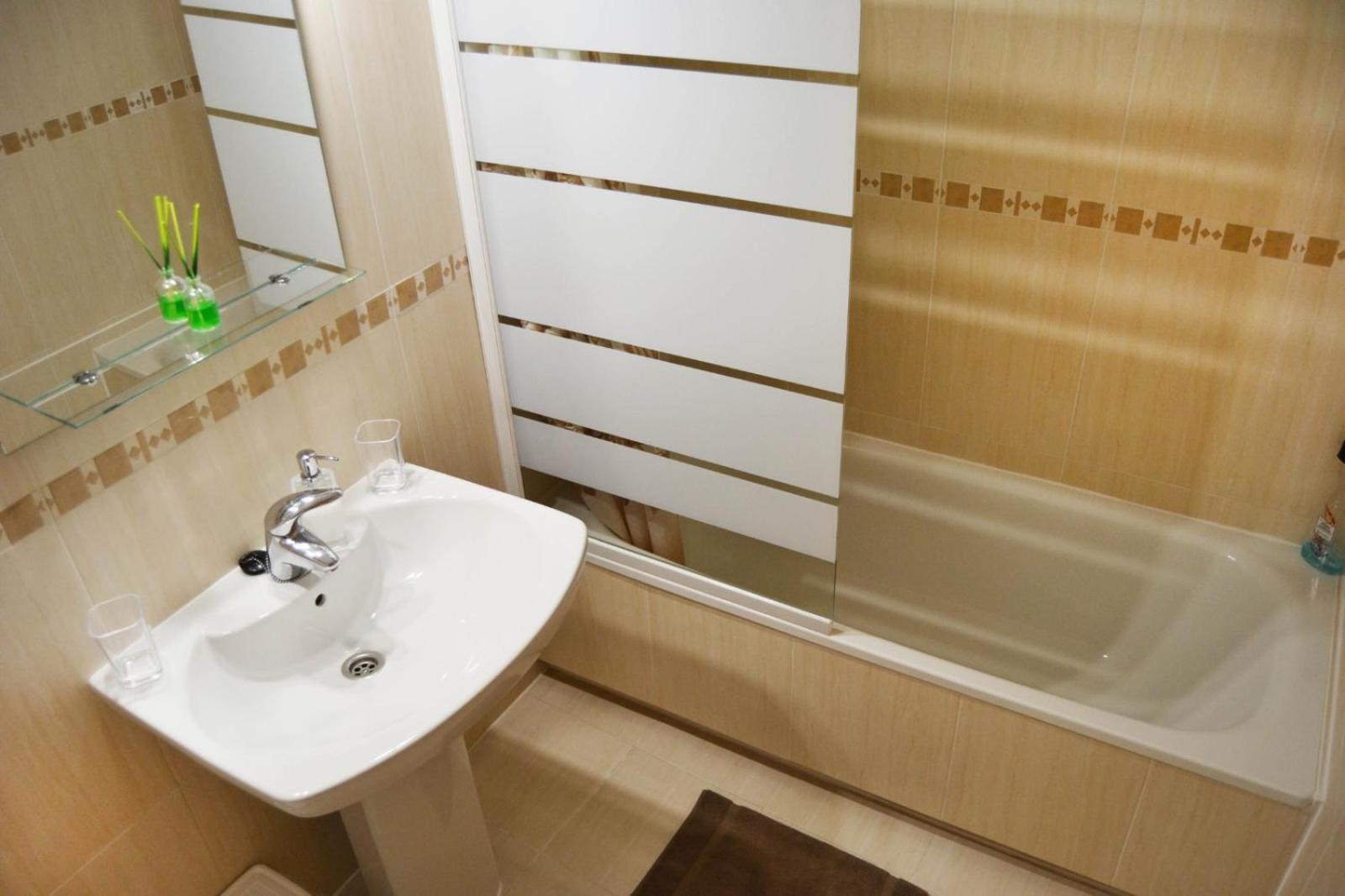 Sant Pere 139 Apartments إل كامبيلو المظهر الخارجي الصورة