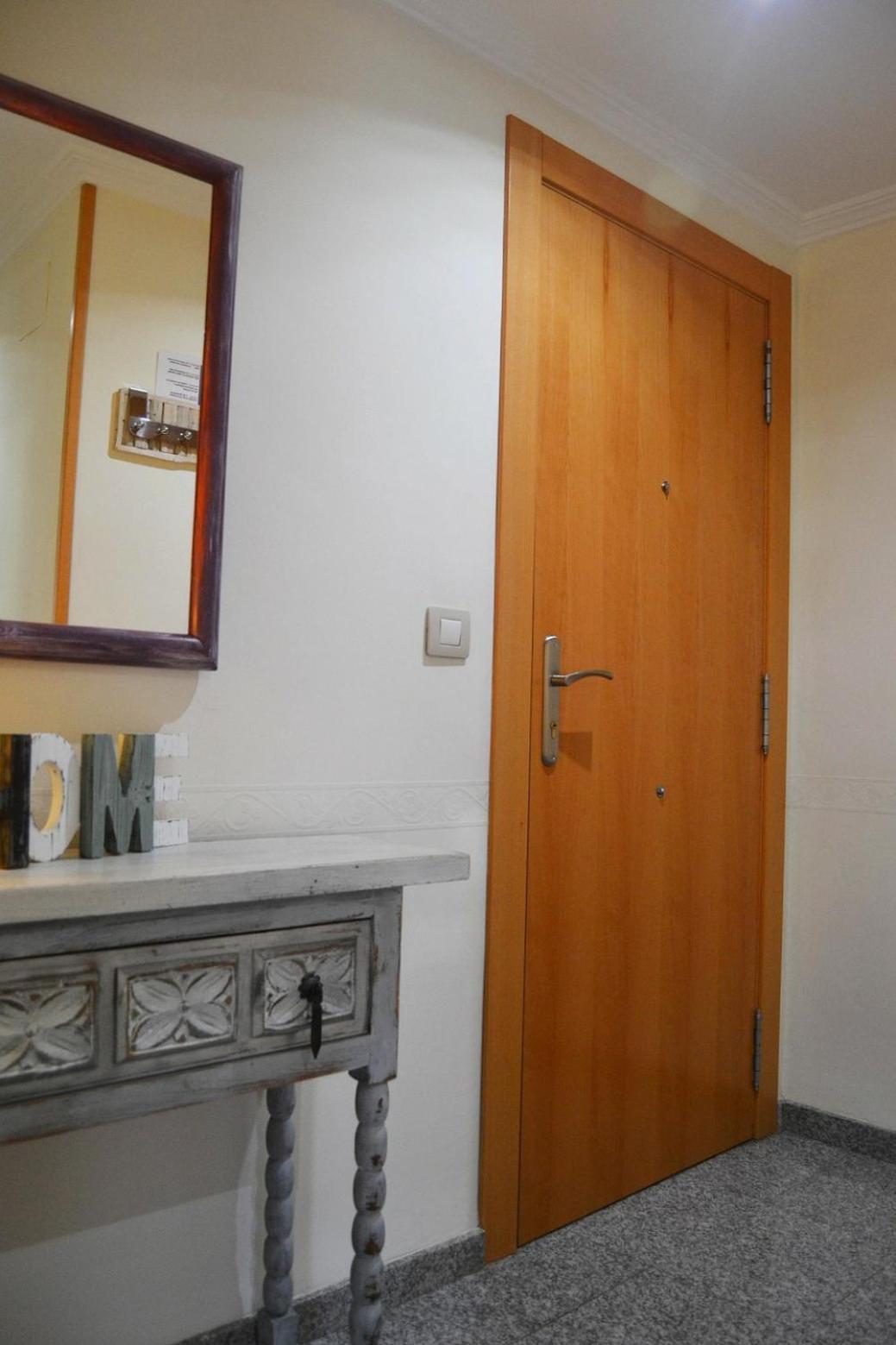 Sant Pere 139 Apartments إل كامبيلو المظهر الخارجي الصورة
